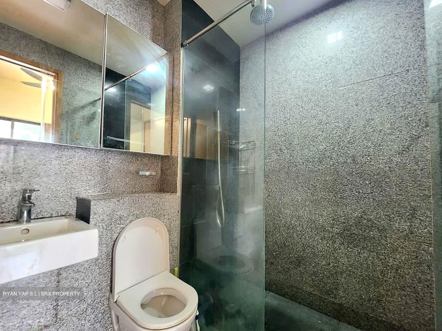 Daisy Suites (D13), Apartment #575828801
